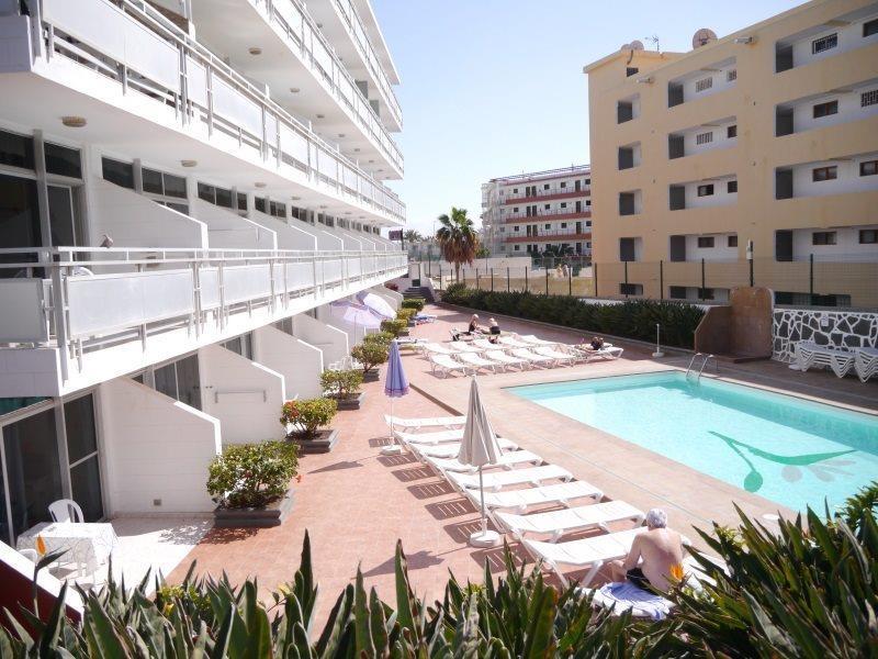 Strelitzias Appartement *
